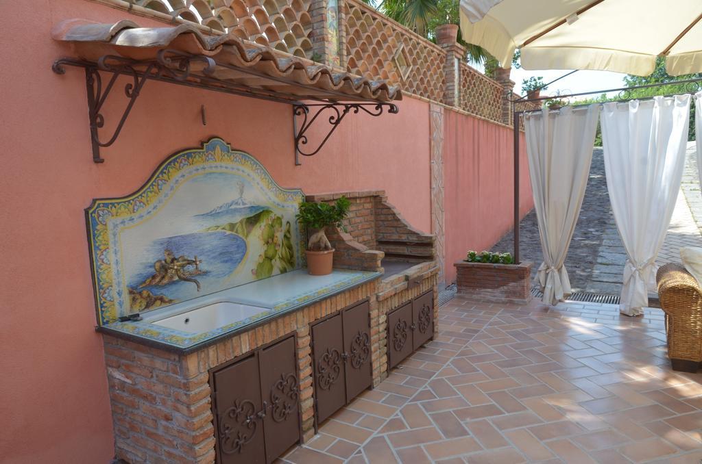 Villa Papardo Giarre Bilik gambar